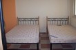 bedroom1.jpg